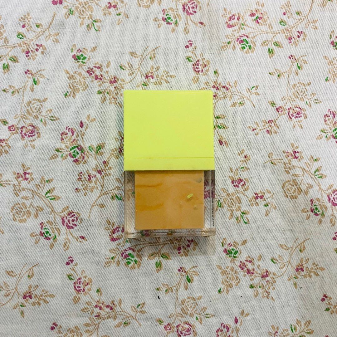 Mad for makeup spotless serum concealer (shade N1) Bonus pixy