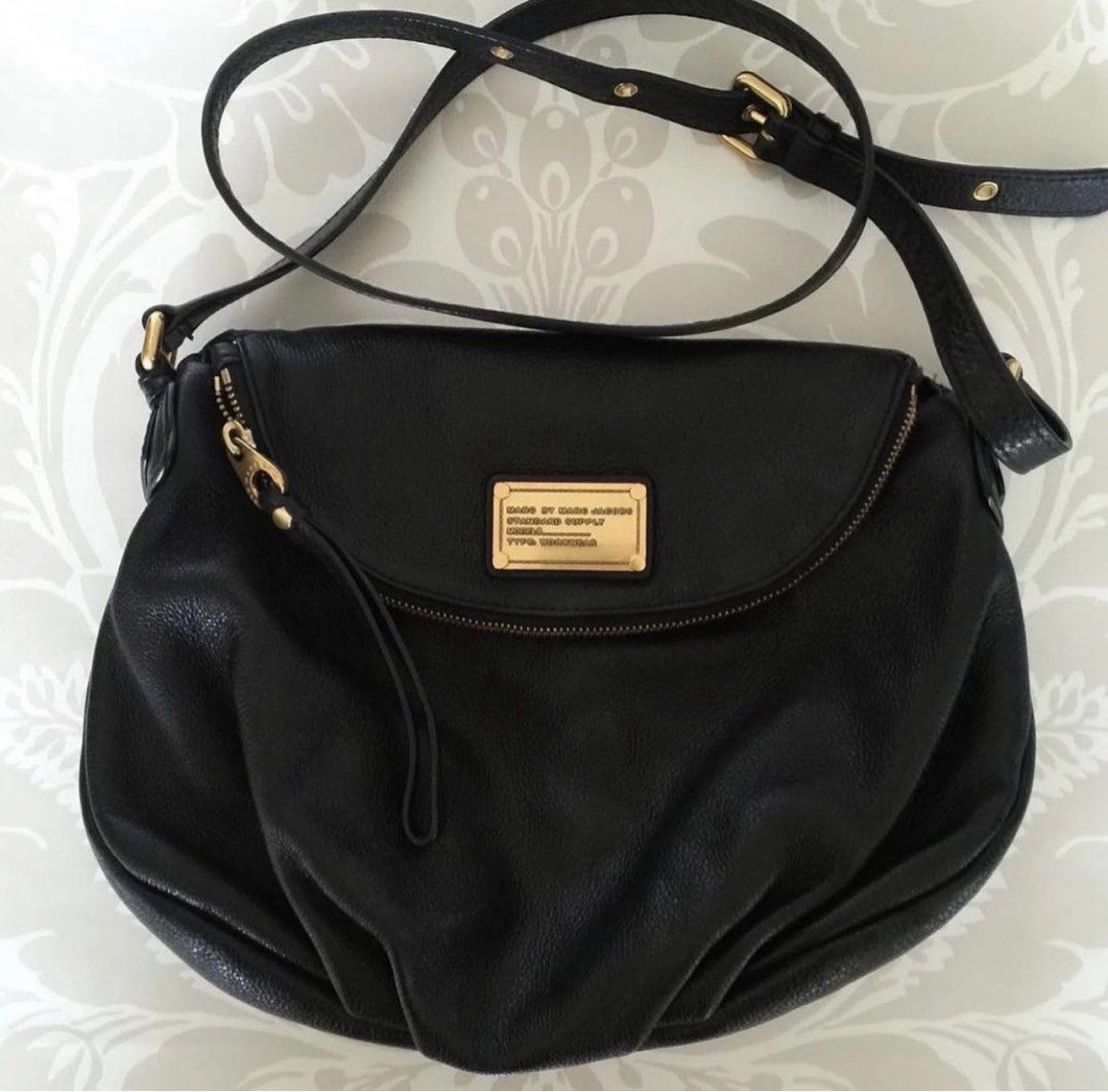 Authentic MARC BY MARC JACOBS Classic Q Natasha Leather Sling Bag, Luxury,  Bags & Wallets on Carousell