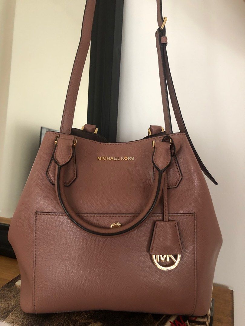 Michael Kors Bag with strap Women s Fashion Bags Wallets