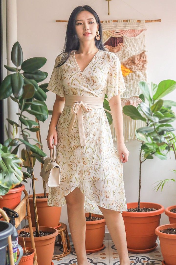 Kimono style discount midi dress