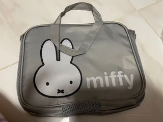（分類：）位於 。 由 aprilbyebye 提交（商品編號 1239296396，圖片 1）。簡介： 。