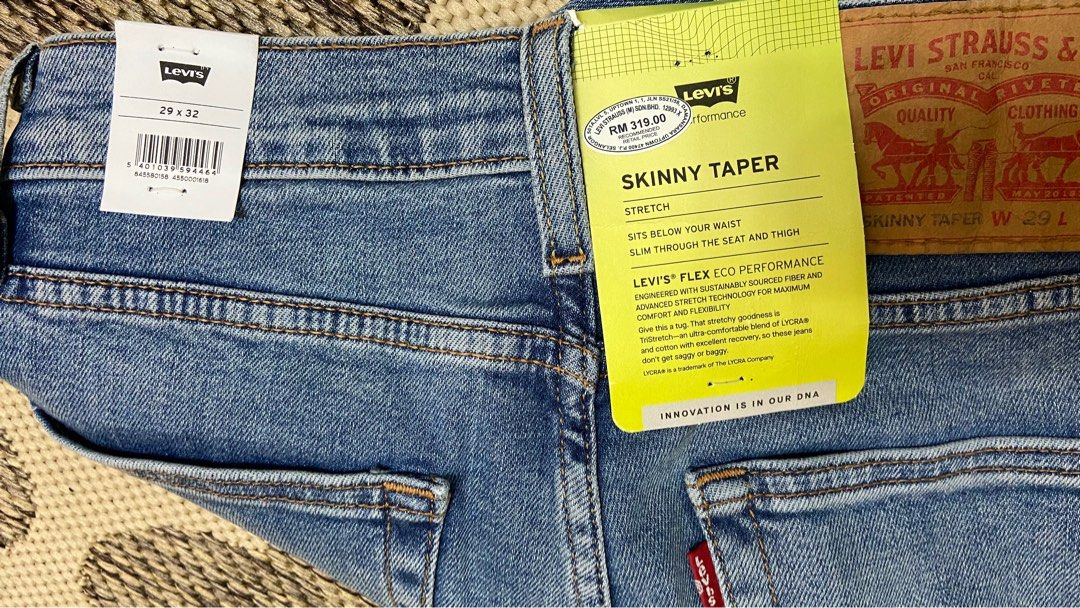 Levis jeans hot sale price 2018