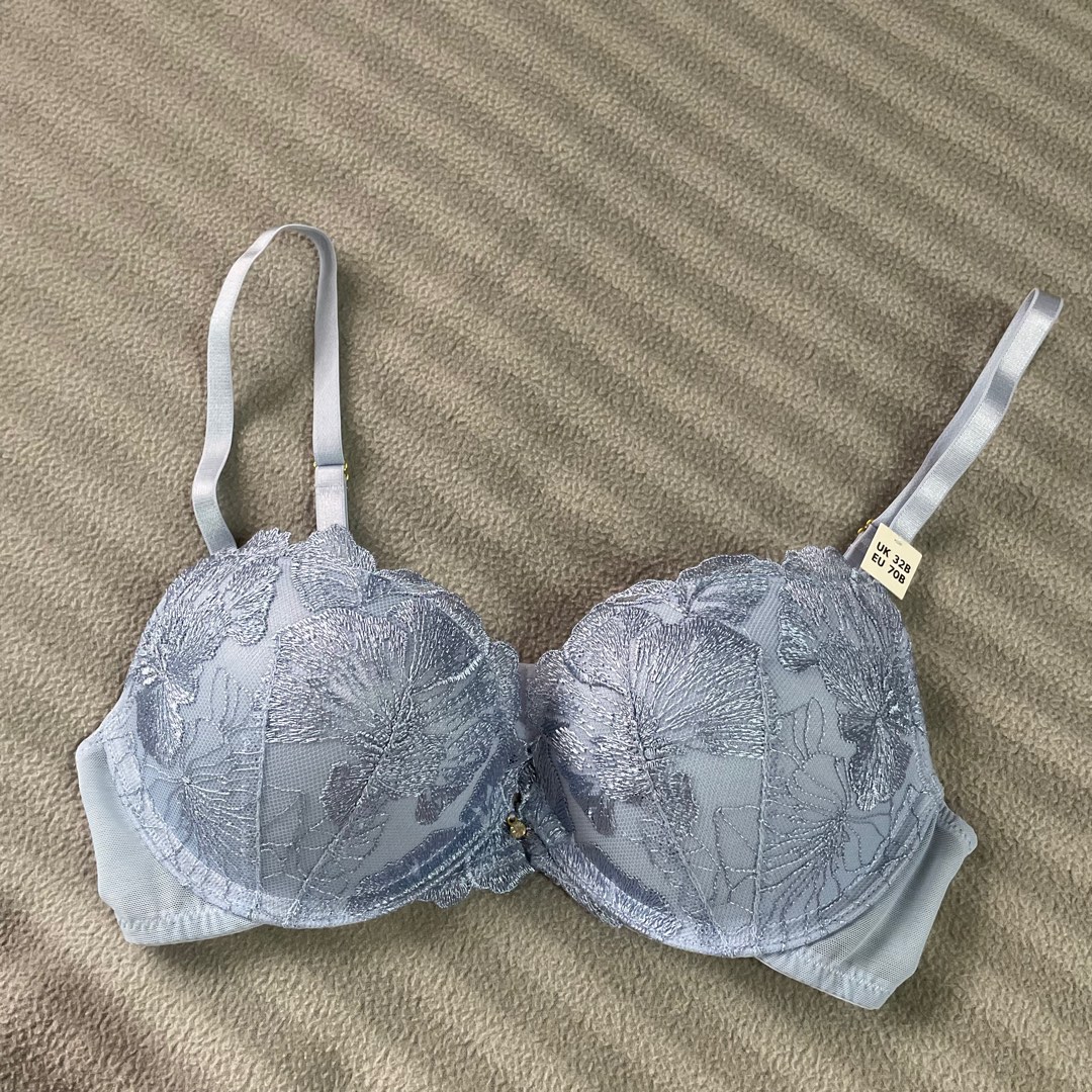 New Look lace push up bra in light blue