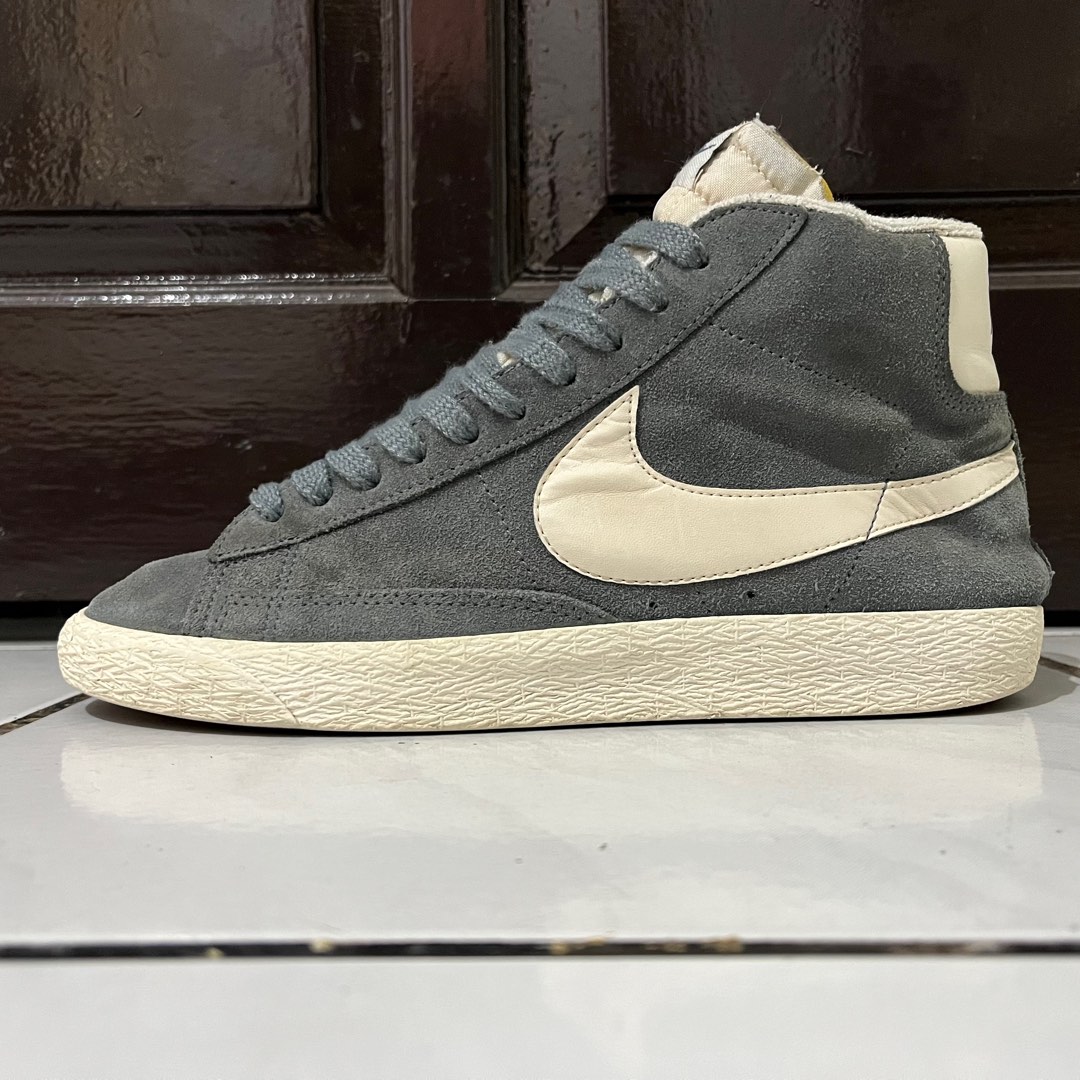 nike blazer high grey