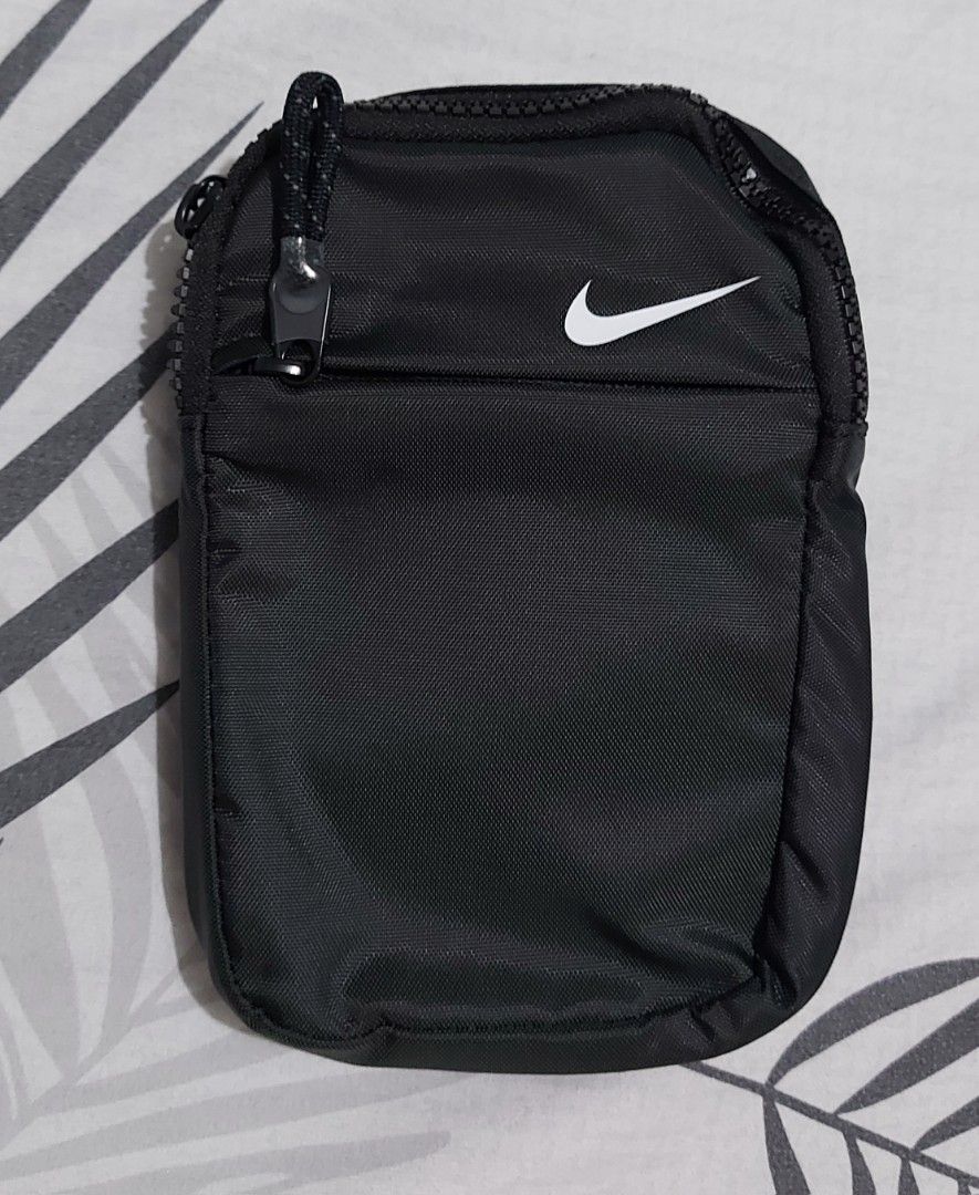 essential hip pack