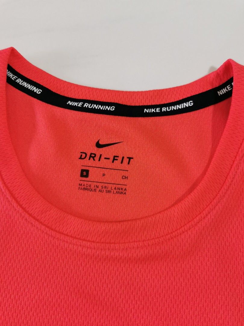 Red nike running new arrivals top