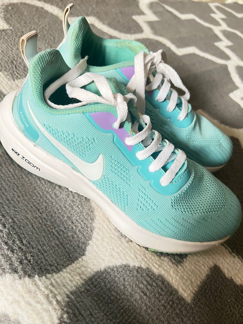 Nike Zoom on Carousell