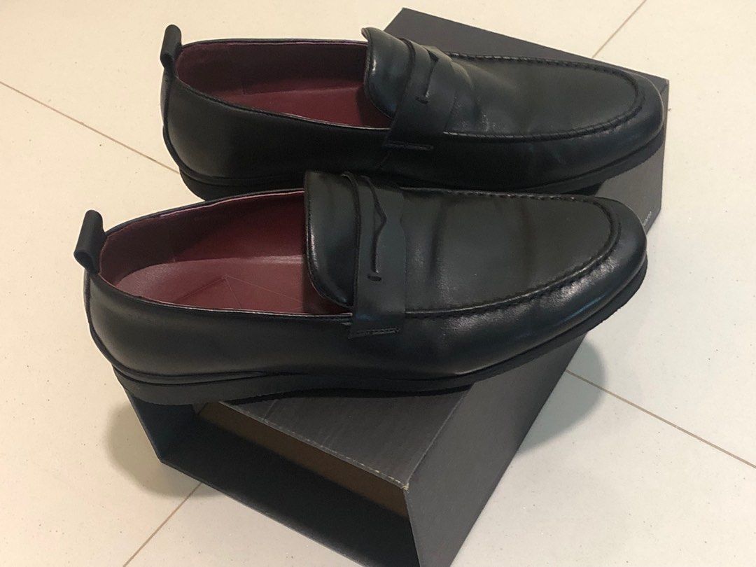Obermain Shoes, Men's Fashion, Footwear, Casual shoes on Carousell