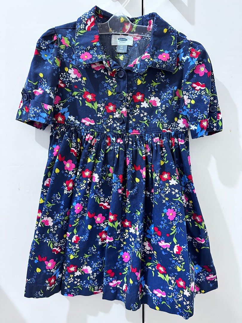 Old Navy Floral Dress (Category: Babies & Kids Fashion) located in Bulacan. Submitted by eskolotes (Listing ID 1239283333, Image 1). Description: floral vivid color 4T (tag) used once + SF a.