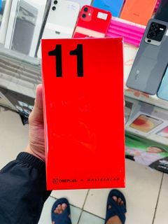 One Plus 11 5G 16/256gb Global Edition NTC Approve 100% Pure Brandnew 1 Year Warranty in One Plus Store