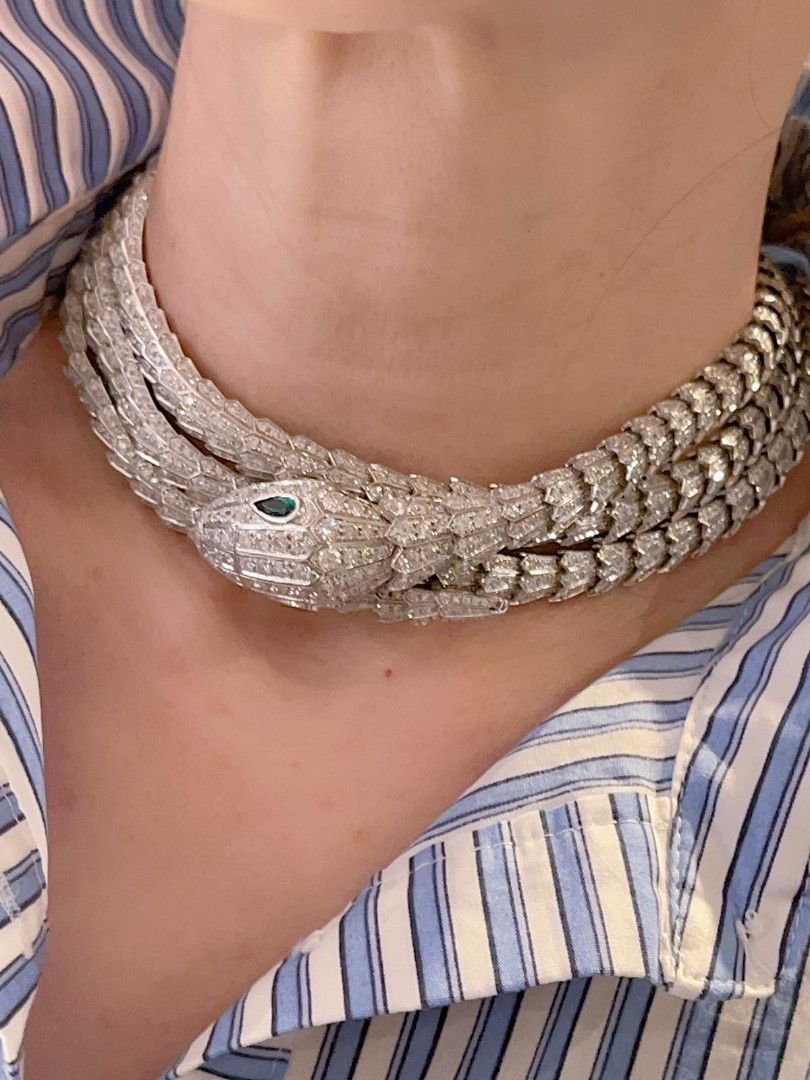 ONHAND Bvl.Full Dia Serpenti Necklace 18K GOLD HK SETTING
