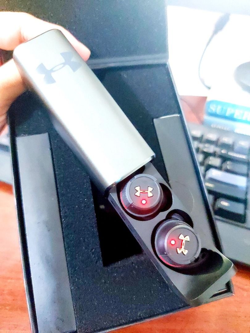 Original JBL Under Armour True Wireless Flash Audio Earphones on