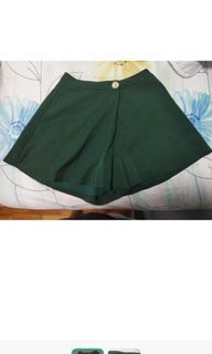 Osmose forest olive green shorts skirt skort