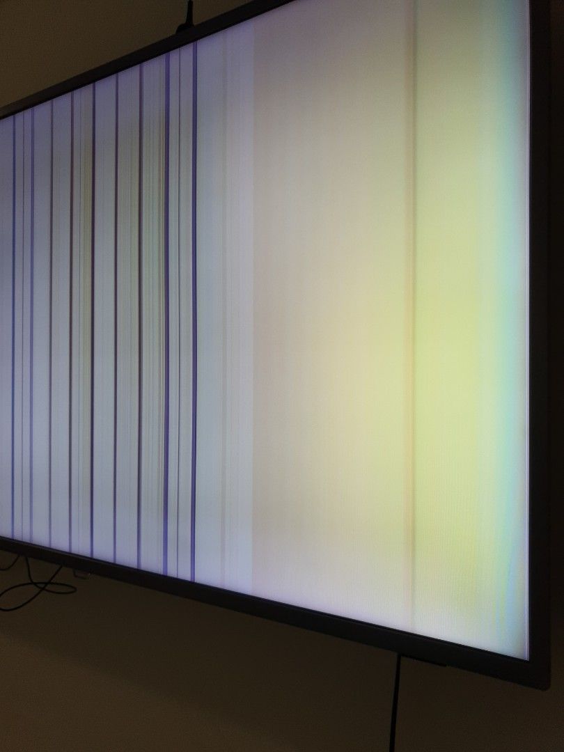 Phillips 55 " Tv (SCREEN NOT WORKING), TV & Home Appliances, TV