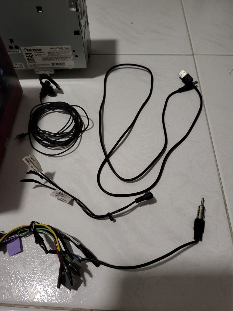 Pioneer DMH-Z5350BT, Car Accessories, Electronics & Lights on Carousell