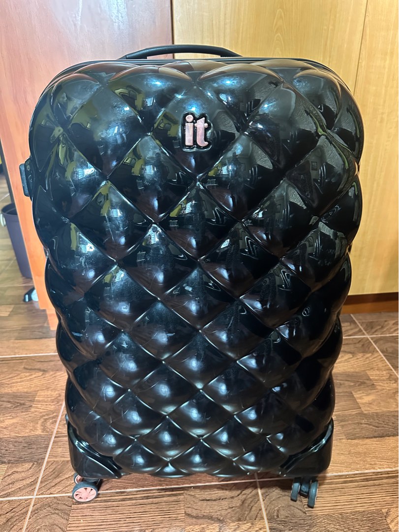 Primark 27 inch Luggage, Hobbies & Toys, Travel, Luggage on Carousell