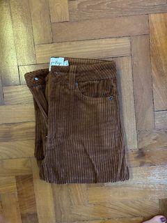 (Category: ) located in . Submitted by valueebuyss (Listing ID 1239229520, Image 1). Description: .