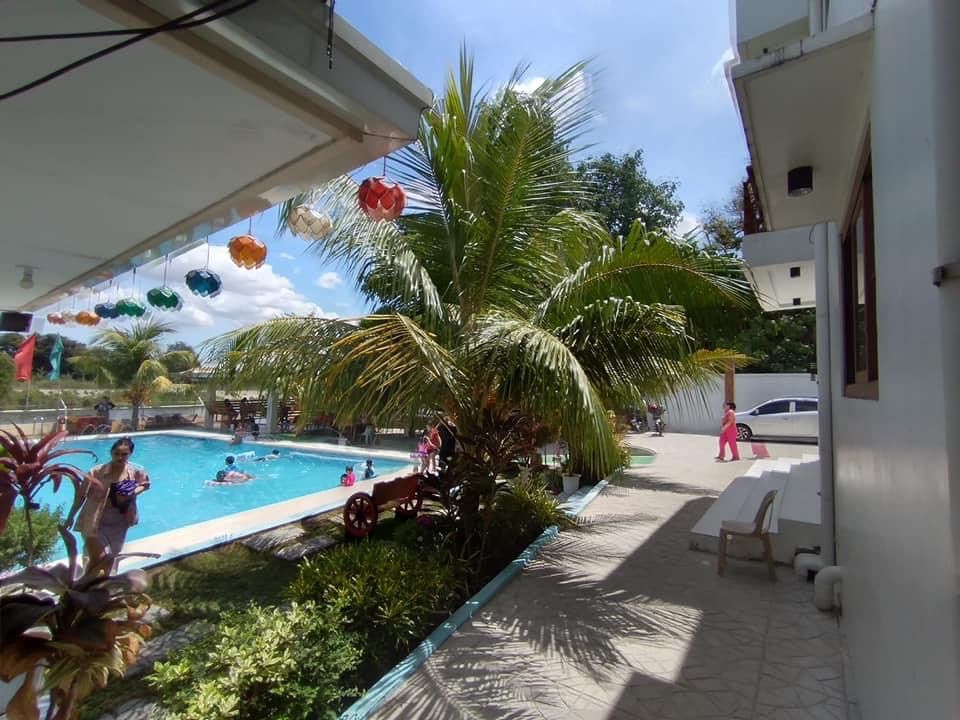 Private Resort in Plaridel, Bulacan (Category: Vacation Rentals) located in Quezon City. Submitted by dearpretty.ph (Listing ID 1214326684, Image 2). Description: Private Resort Rental in Plaridel, Bulacan ☑️ Swimming Pool ☑️ Billiards ☑️ Basketball Court ☑️ Karaoke ☑️ Parkings You will be able to have the whole place. Also perfect for team buildings, parties, catterings or family reunions. Reservation fee is Php 7,500.