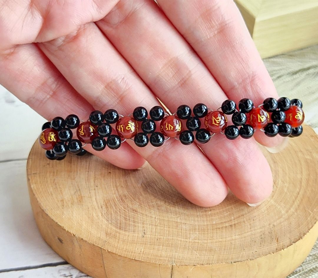 Red and sales black agate