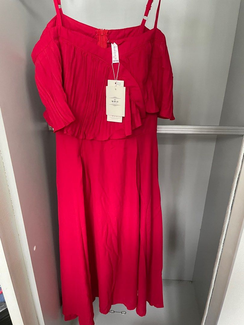 Red summer dress hotsell