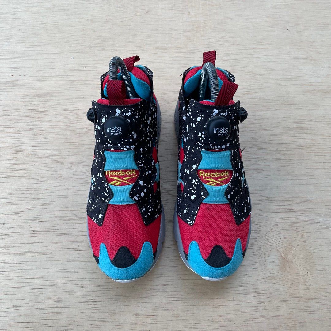 Reebok insta store pump fury superman