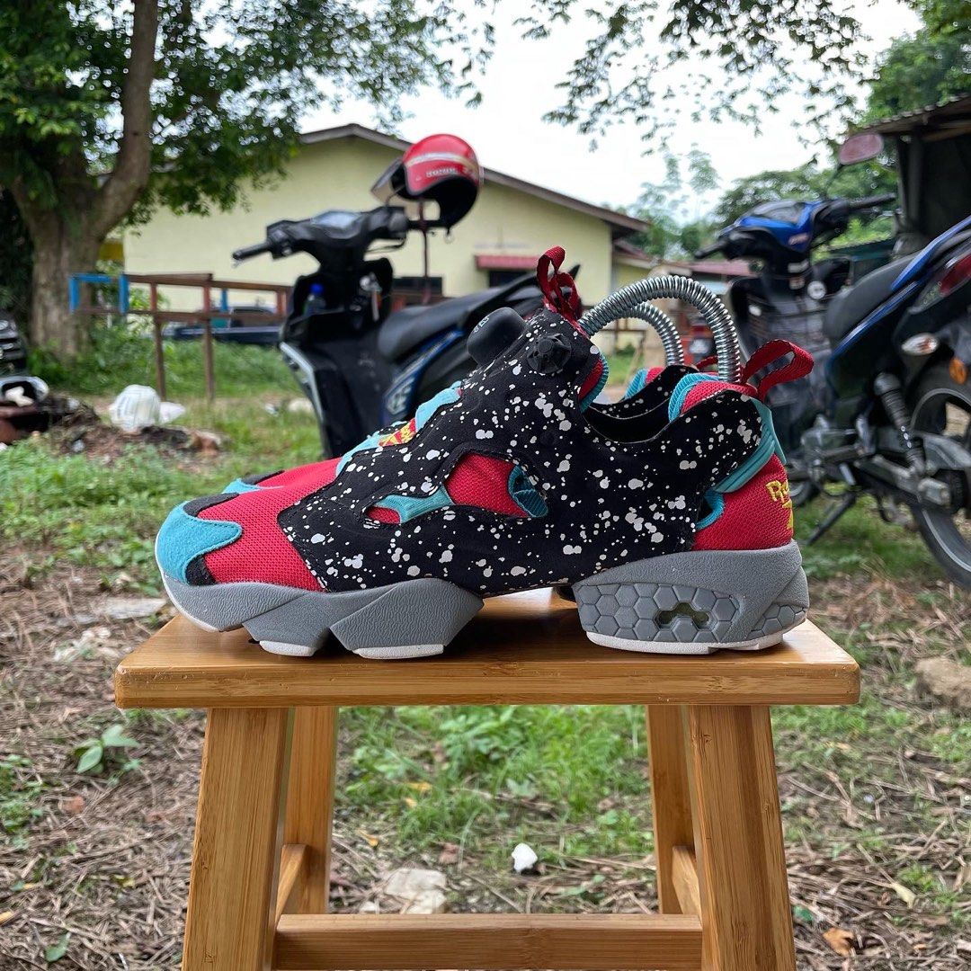 Reebok insta pump fury superman shop