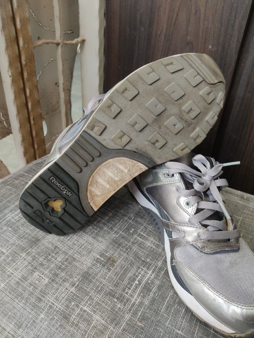 Reebok ventilator outlet shoes
