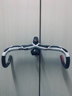 Roadbike Handlebar Carbon Intergrated with Mount