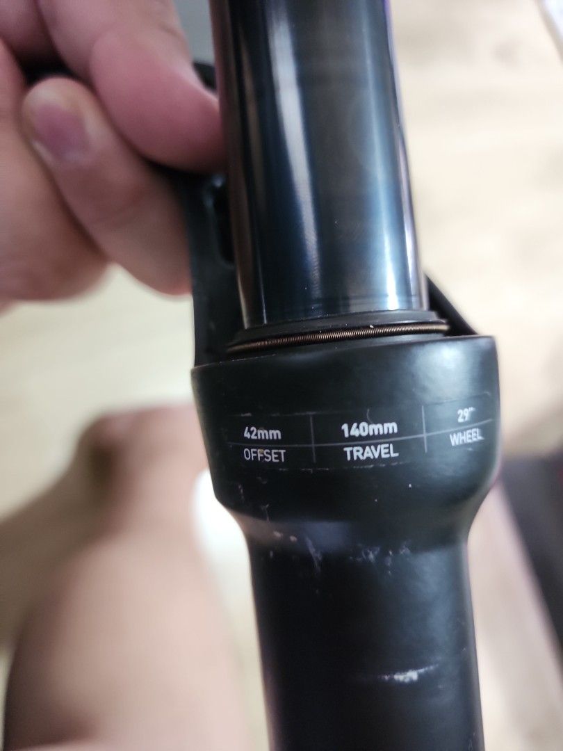 Rockshox Recon Silver RL 140mm 29er