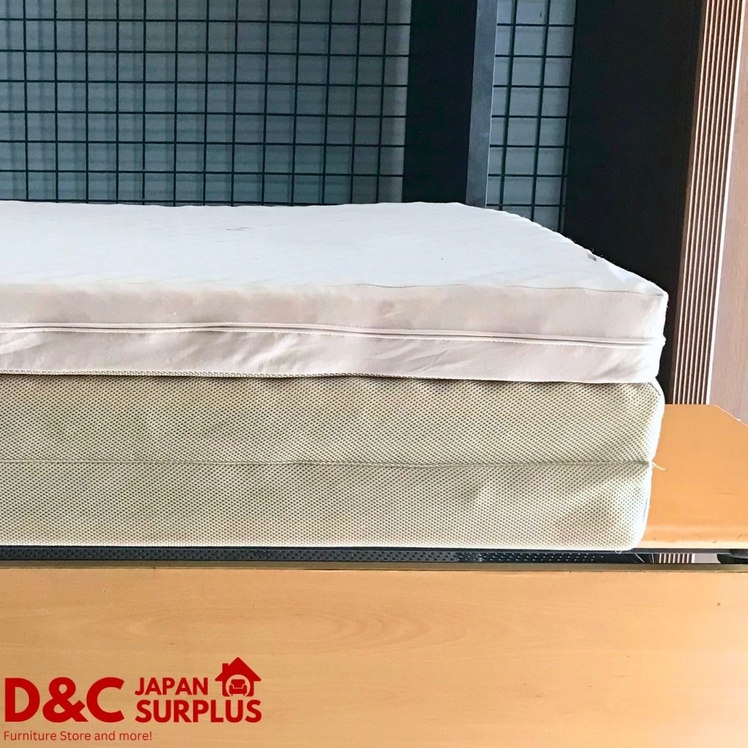 SALE Tri fold Twin XL Mattress with zipper Japan Surplus Folding Mattress