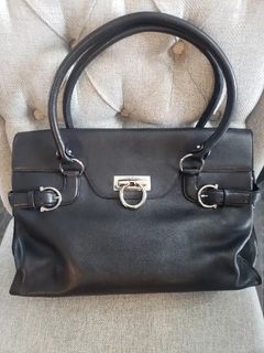 Salvatore ferragamo virna handbag