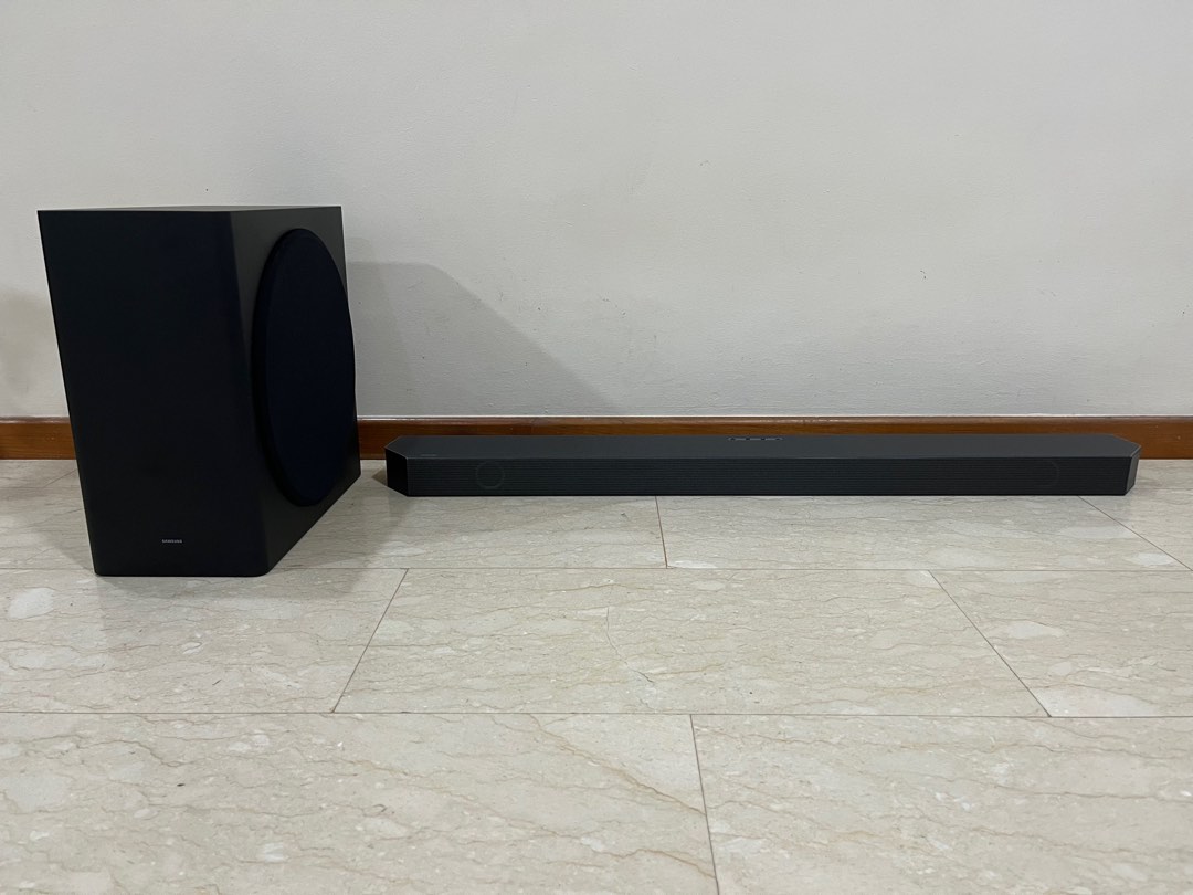 Samsung Q800B Dolby Atmos 5.1.2Ch Smart Soundbar with Subwoofer, Audio