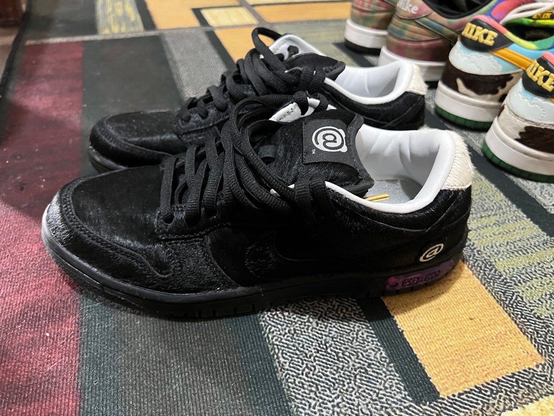 sb dunk low x medicom toy