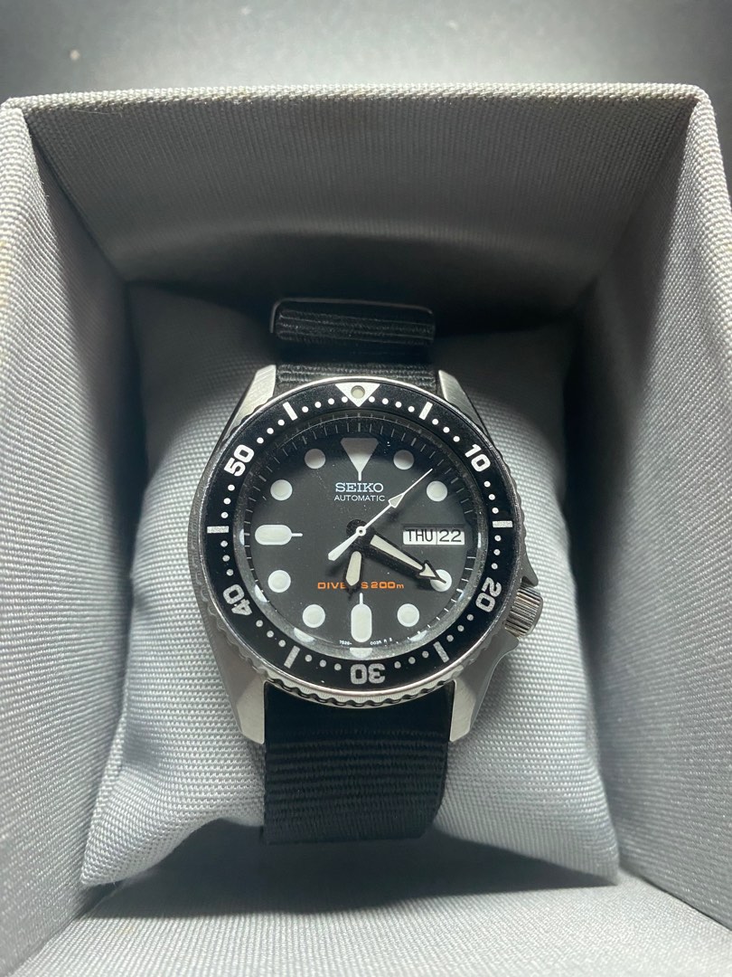 Seiko skx013 nato strap hot sale