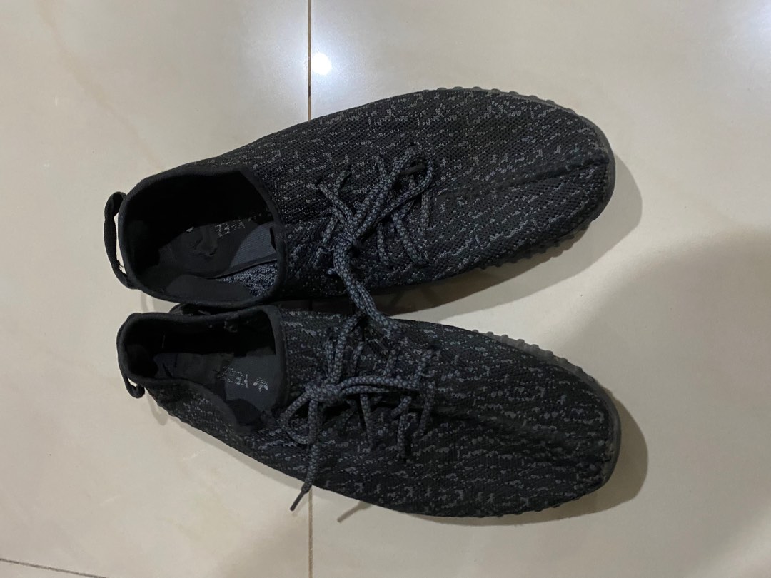 Yeezy pirate black harga store