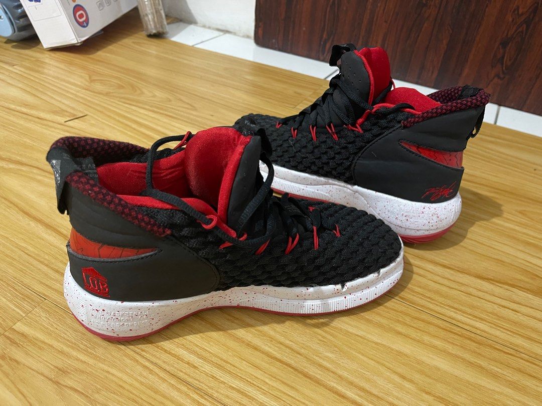 alphadunk lob