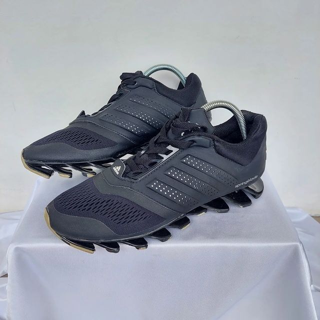 Adidas sales springblade guatemala