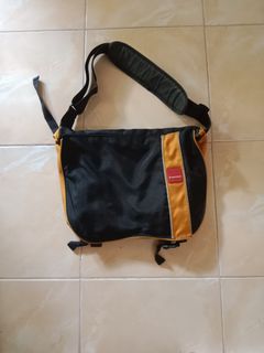 (Kategori: ) berada di . Dikirim oleh reyalbantani (ID iklan 1239188923, Gambar 1). Deskripsi: .
