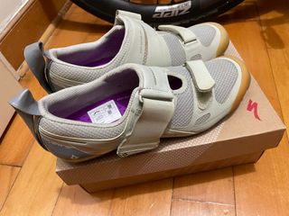 （分類：）位於 。 由 bikeriderhk 提交（商品編號 1239278956，圖片 1）。簡介： 。