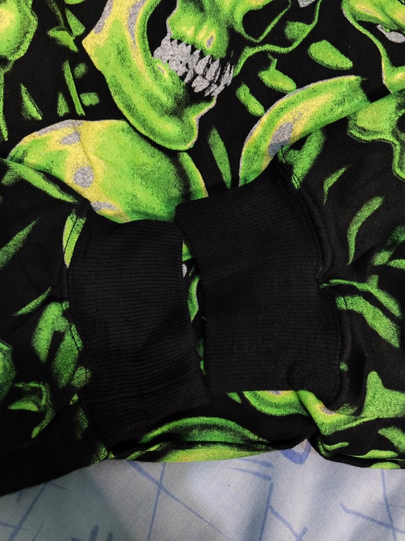 Supreme skull clearance pile hooded sweatshirt