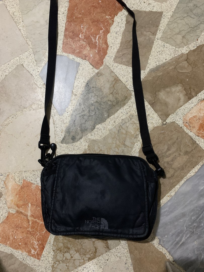 The North face sling bag, Men's Fashion, Bags, Sling Bags on Carousell