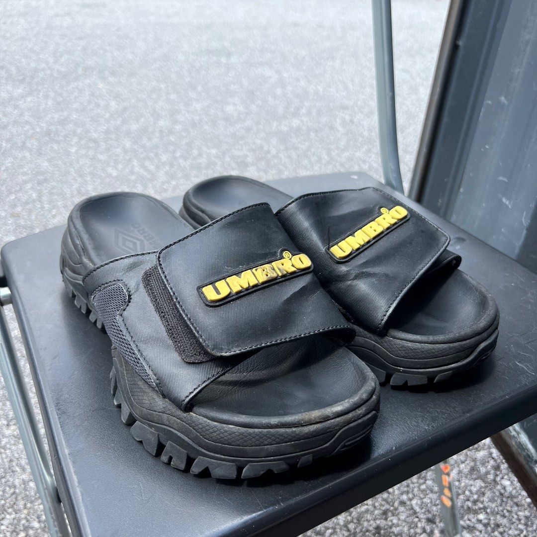 Umbro top slide sandals