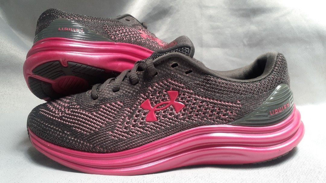 Under Armour Liquify women s running shoes size US 6 Women s