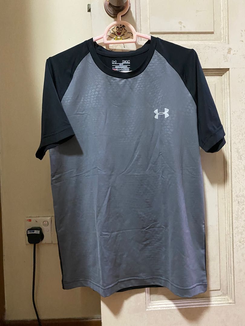 Heattech vs under best sale armour