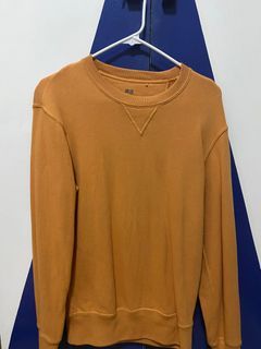 Uniqlo Orange Sweater