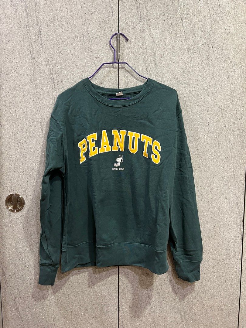 uniqlo peanuts sweatshirt
