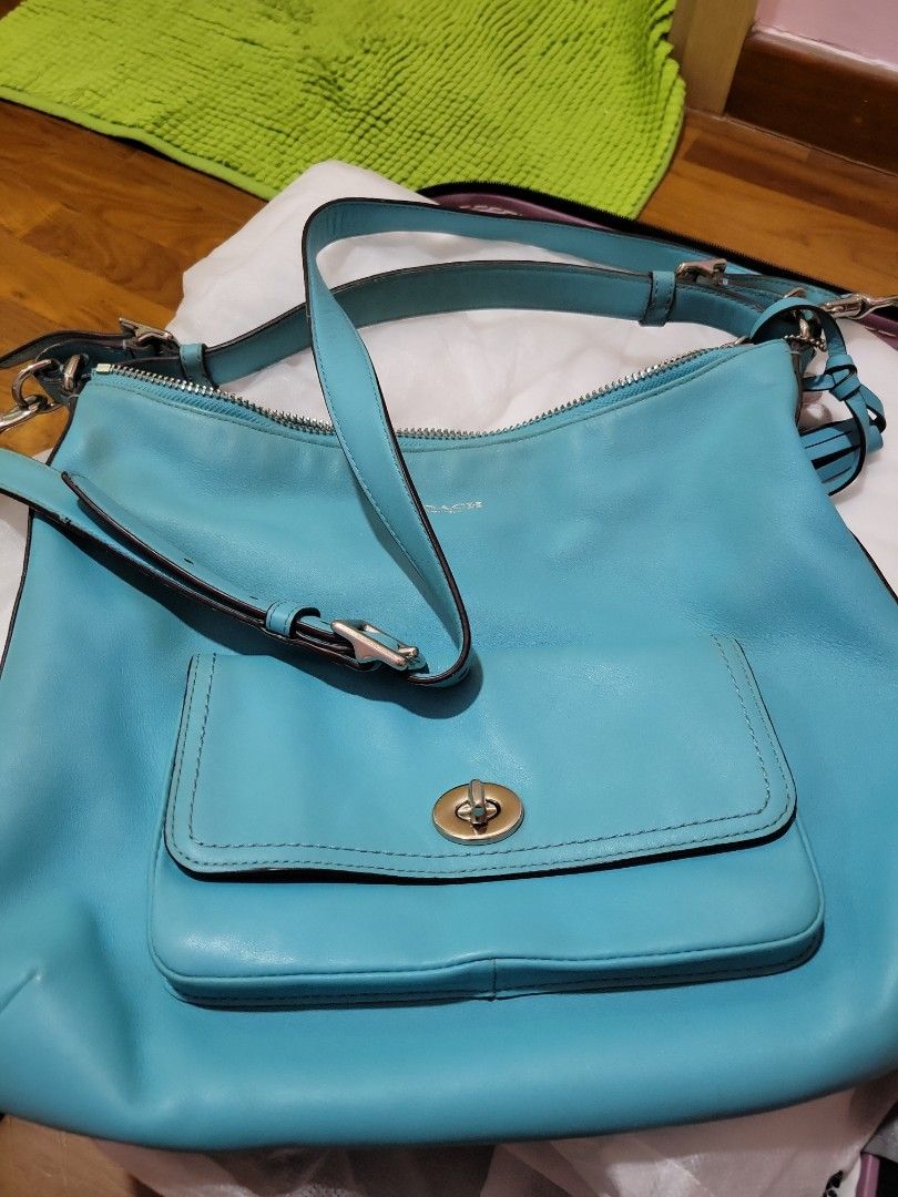 Used coach crossbody, Women's Fashion, Bags & Wallets, Crossbody Bags on Carousell