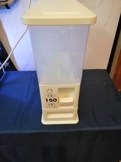 USED Loucapin rice dispenser - 5 kgs capacity (white)