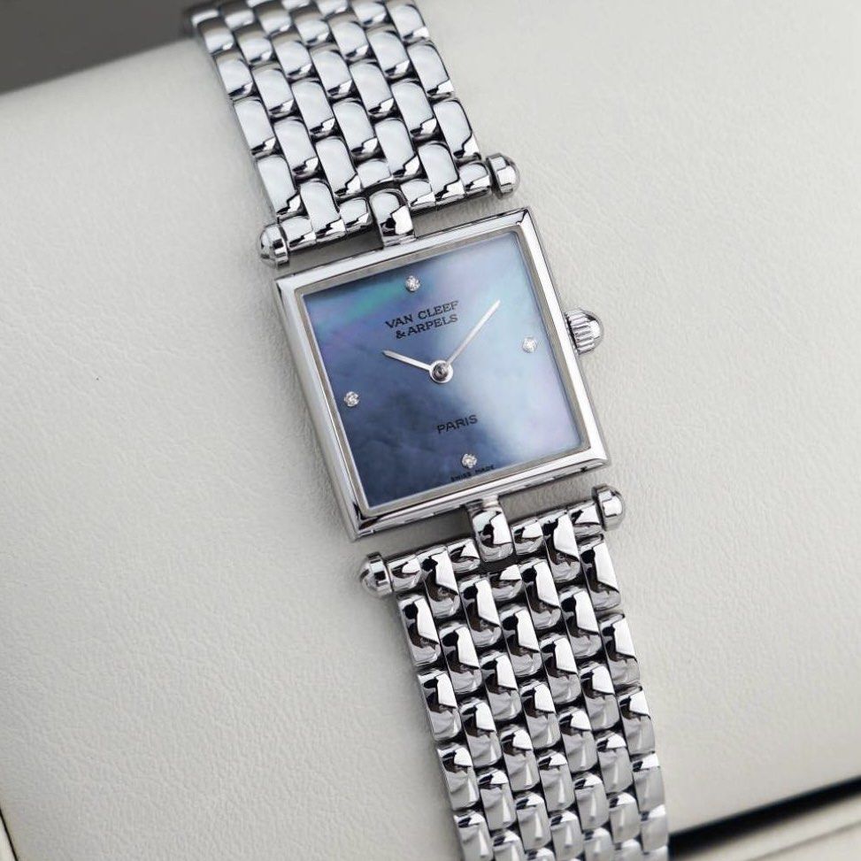 Van Cleef & Arpels Watch (Category: Women's Watches) located in Makati City. Submitted by the_ambitious_peasant (Listing ID 1239189727, Image 3). Description: Van Cleef and Arpels Watch Mother of Pearl dial Diamond hour markers Sapphire crystal 15.5cm bracelet 20 x 20mm Period: 2000s Reference: 522642 All steel Quartz Box only .
