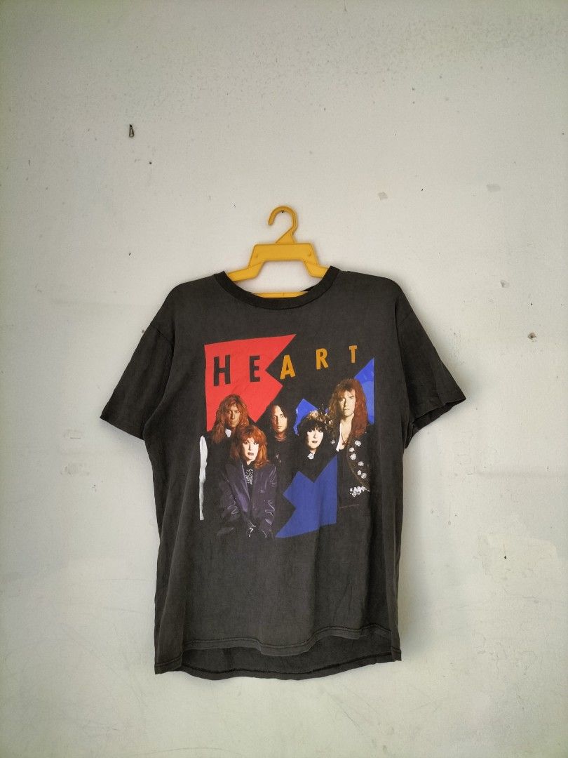 Heart discount band shirt